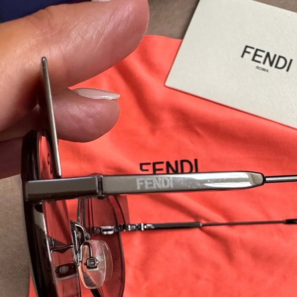 FENDI Round Cat-Eye Rim Sunglasses – Made in Italy ✨ - Picture 12 of 16